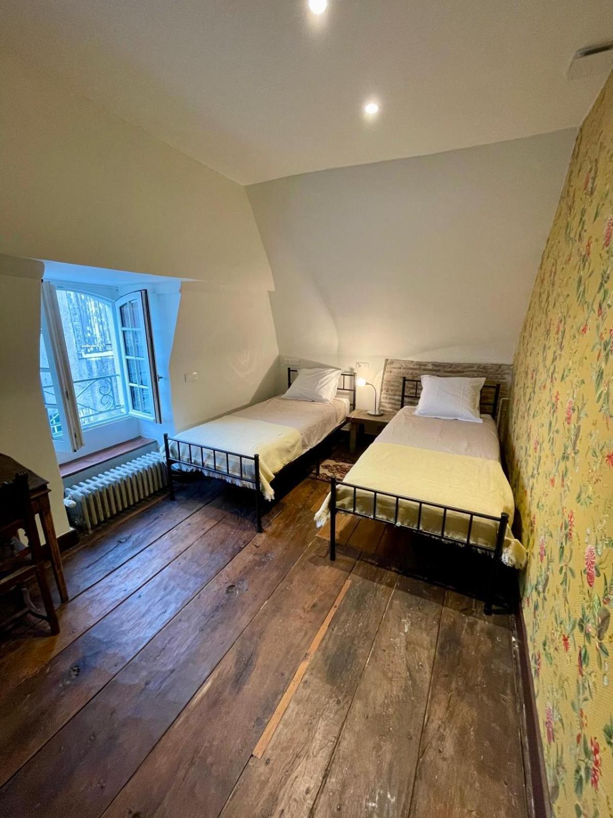 Jardin Des Remparts Bed & Breakfast Orthez Eksteriør bilde