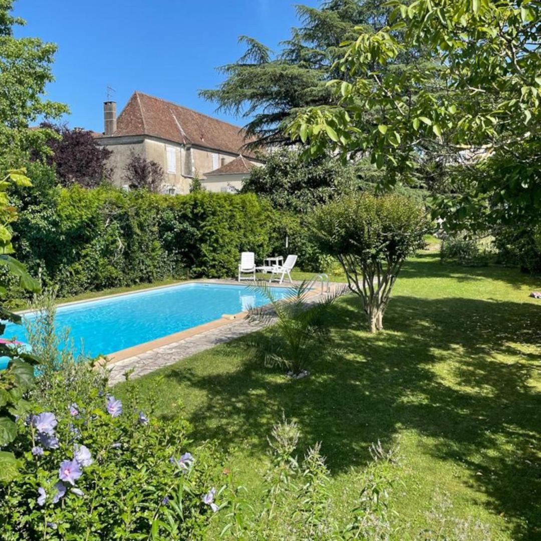 Jardin Des Remparts Bed & Breakfast Orthez Eksteriør bilde