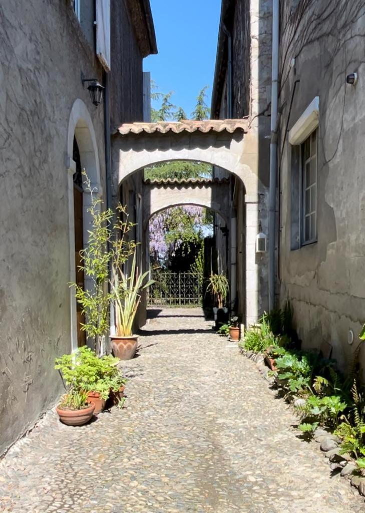 Jardin Des Remparts Bed & Breakfast Orthez Eksteriør bilde