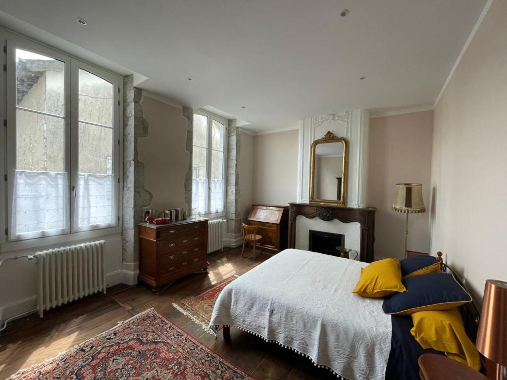 Jardin Des Remparts Bed & Breakfast Orthez Eksteriør bilde